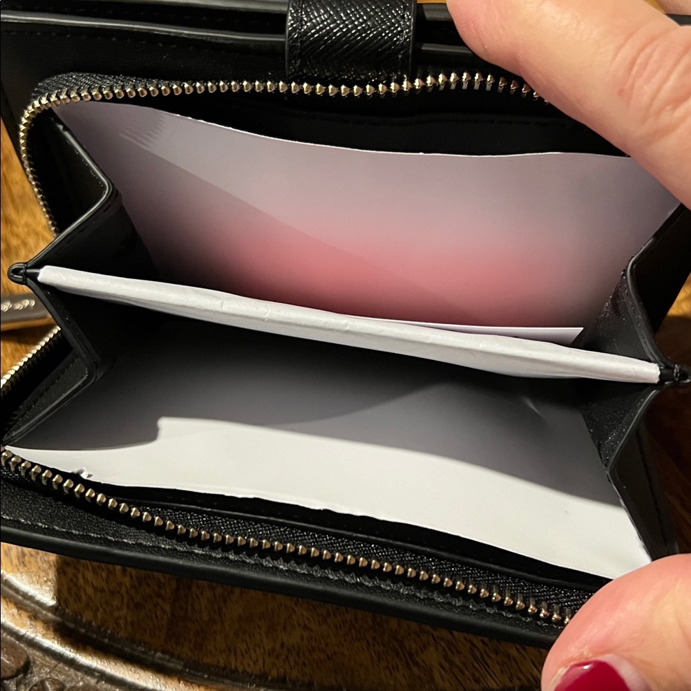 Kate Spade Black Zip Wallet Saffiano Leather - Picture 8 of 13